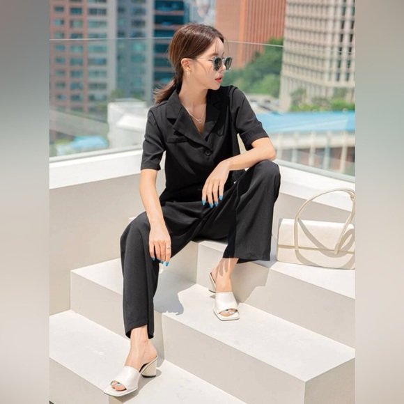 Black Crop Blazer/Blouse Short Sleeve S New - Picture 3 of 12